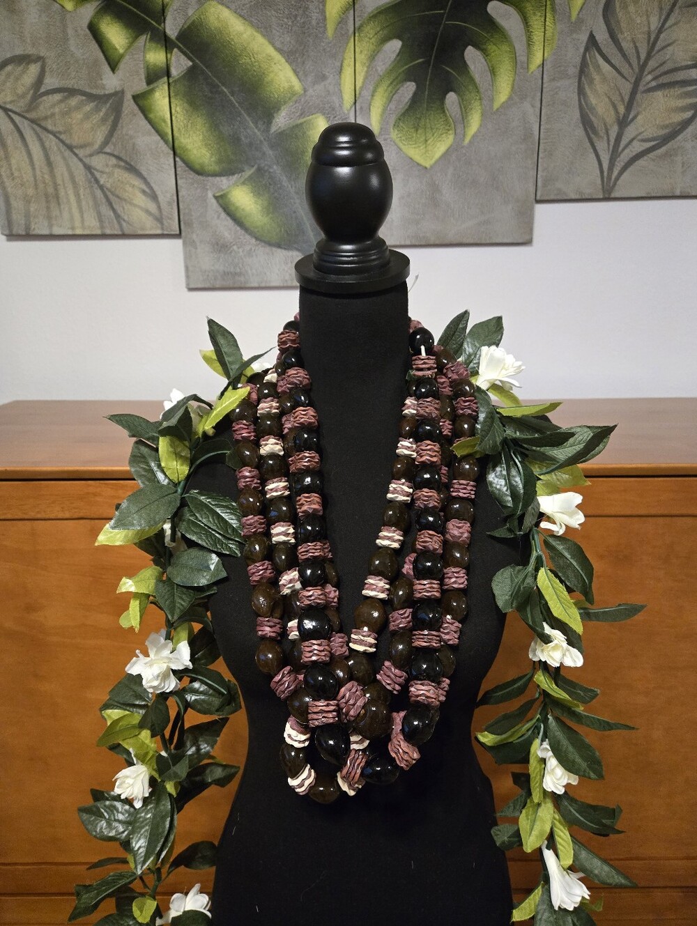 Handmade Multi-Strand Brown and Black Hawaiian Kukui Nut Lei Necklace (LOT 4)